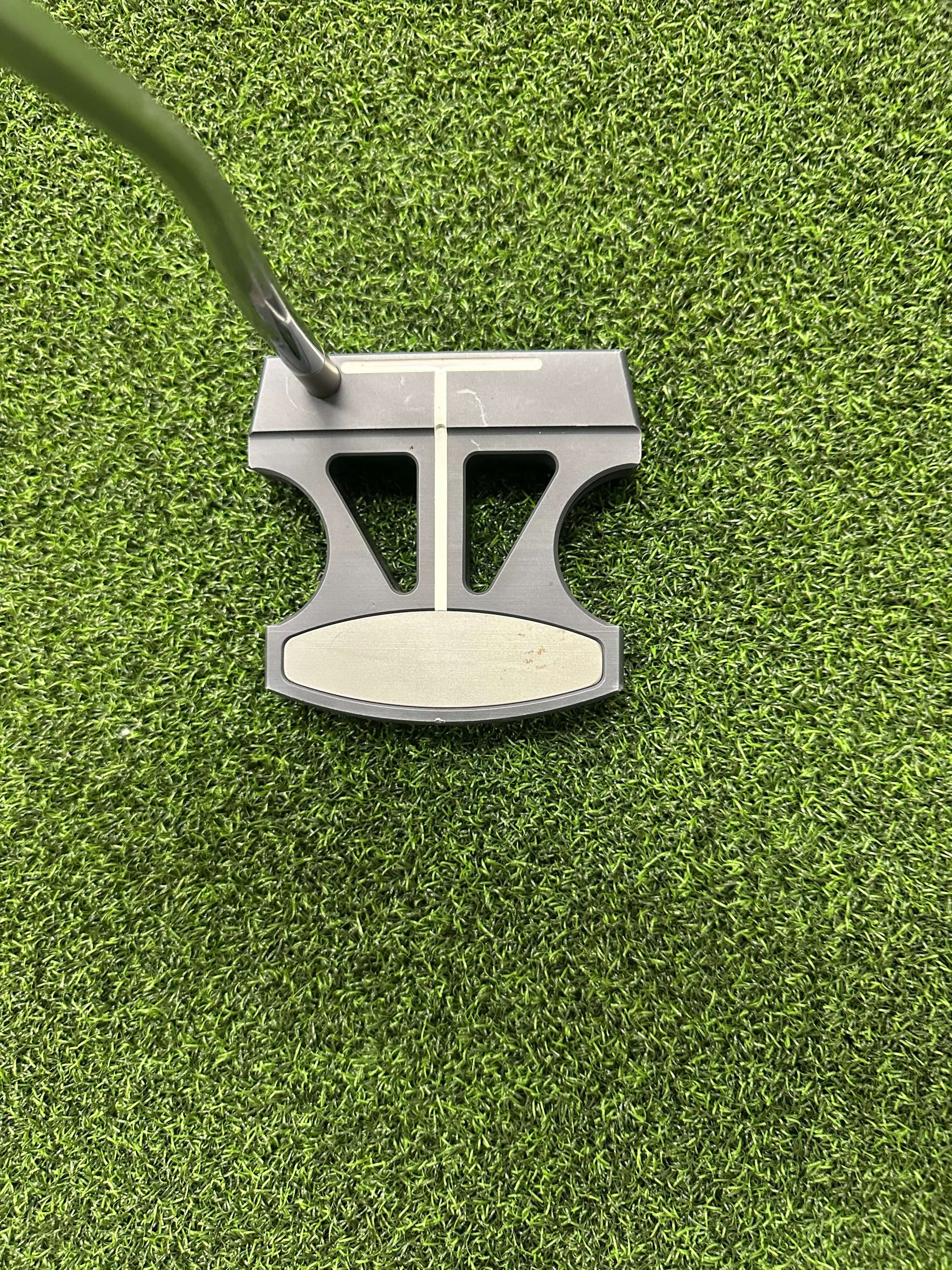 Bettinardi Putter Used Bettinardi BB54 Counter Balanced  40"