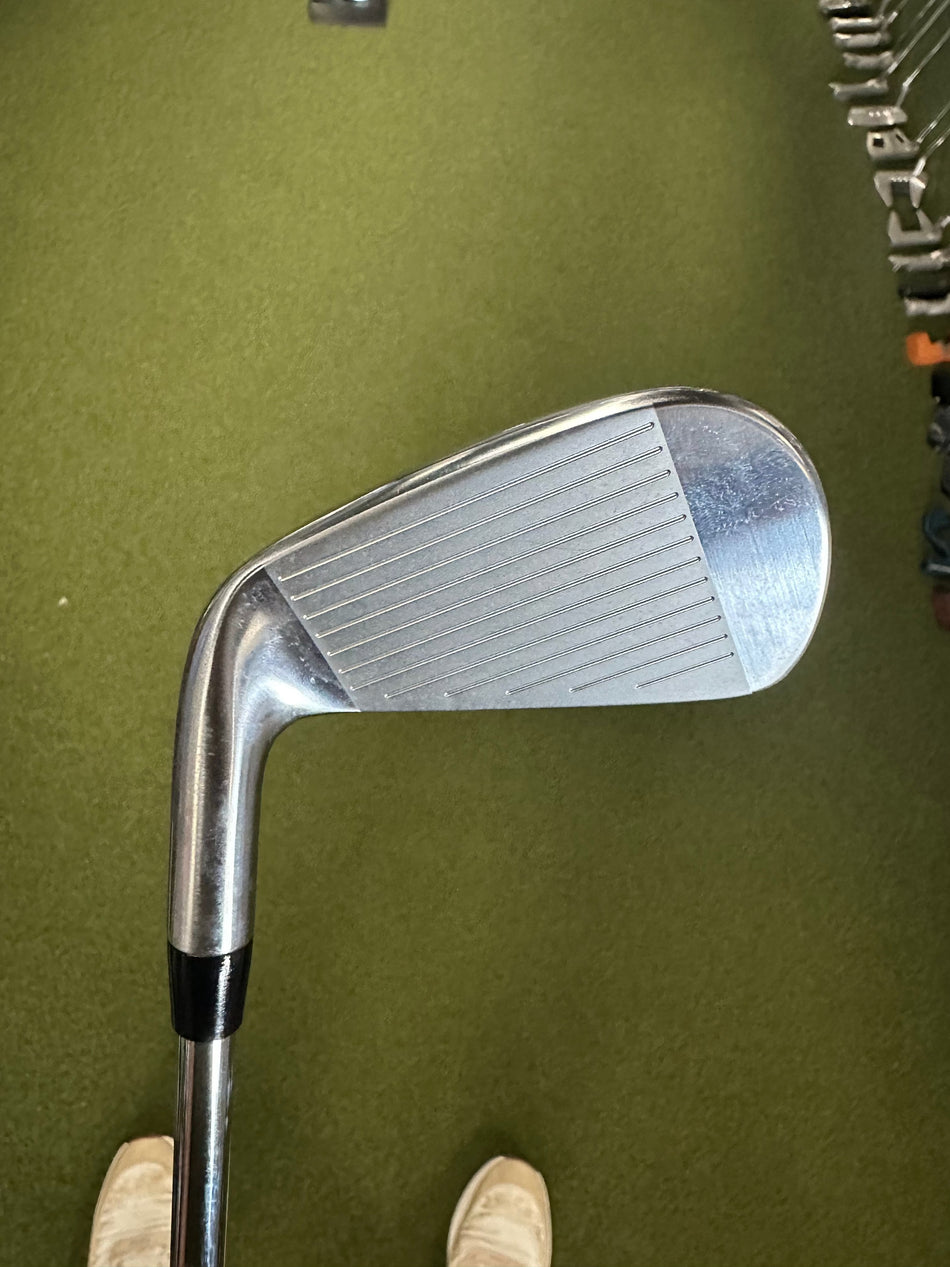 Titleist Single Iron 2023 Titleist T200 5 iron USED