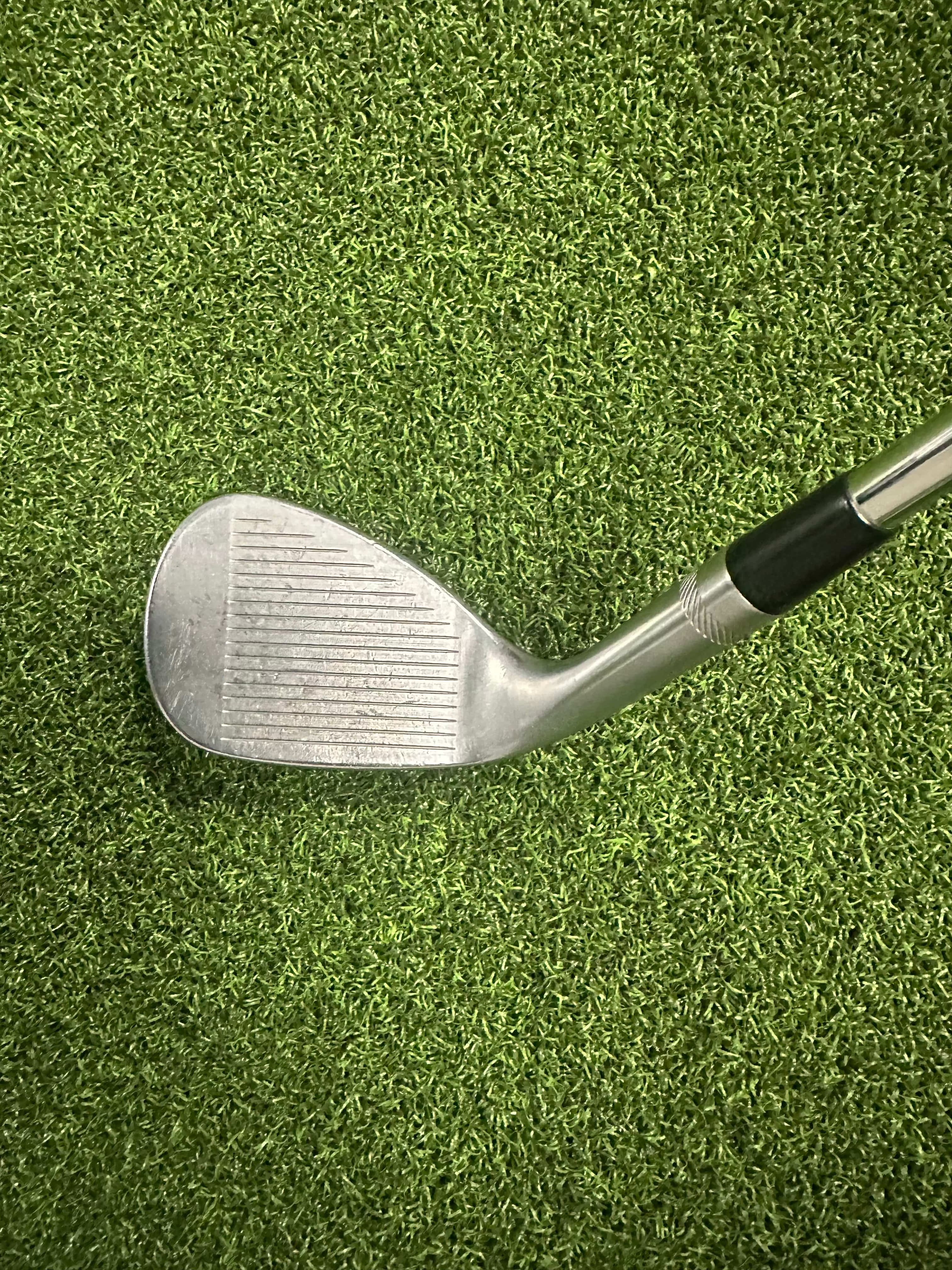 Titleist Wedge Used  Titleist Vokey SM10 60.14K