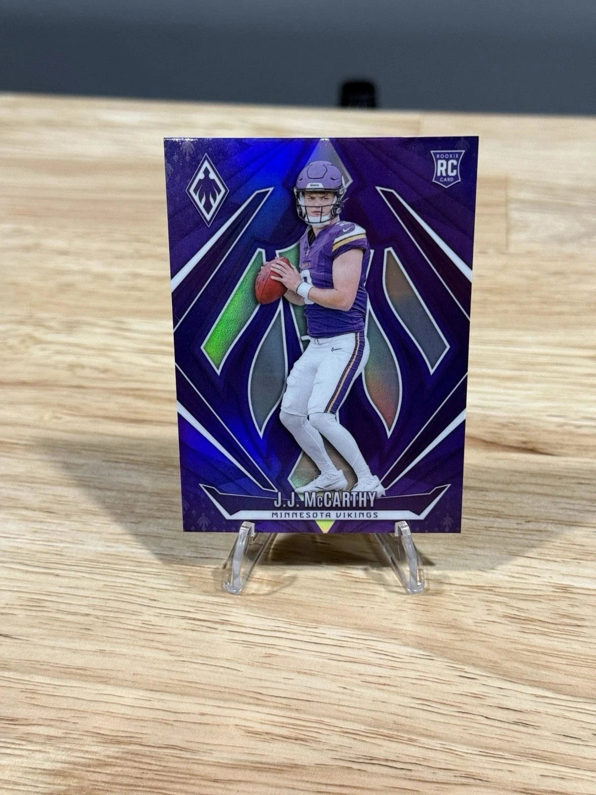Tour Quality Golf's Shop 2024 Panini Phoenix Rookies J.J. McCarthy Hyper 185 Purple RC Football JJ