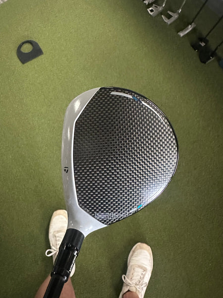 TaylorMade Fairway Wood Used TaylorMade Sim Titanium 3wood