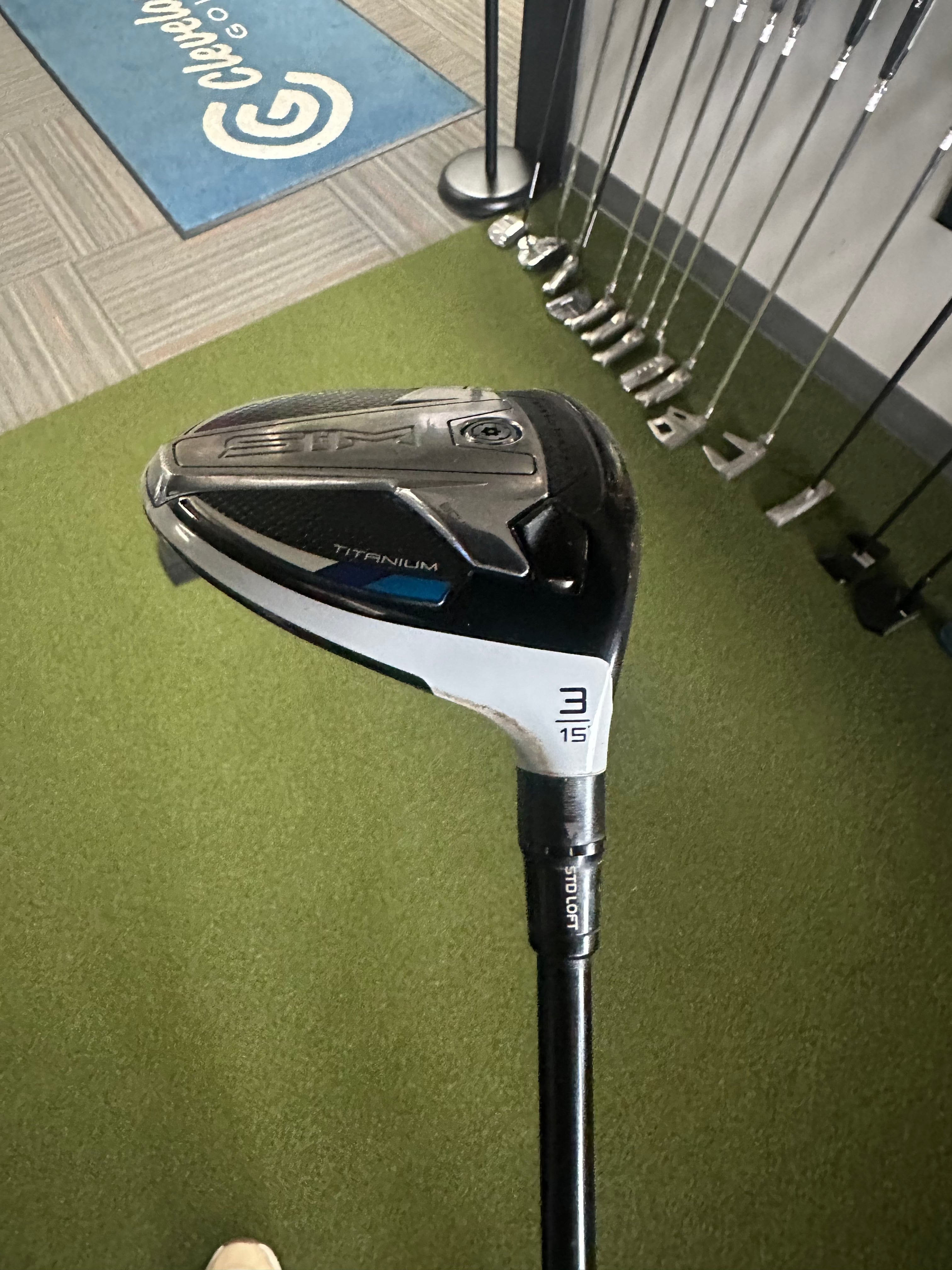 TaylorMade Fairway Wood Used TaylorMade Sim Titanium 3wood