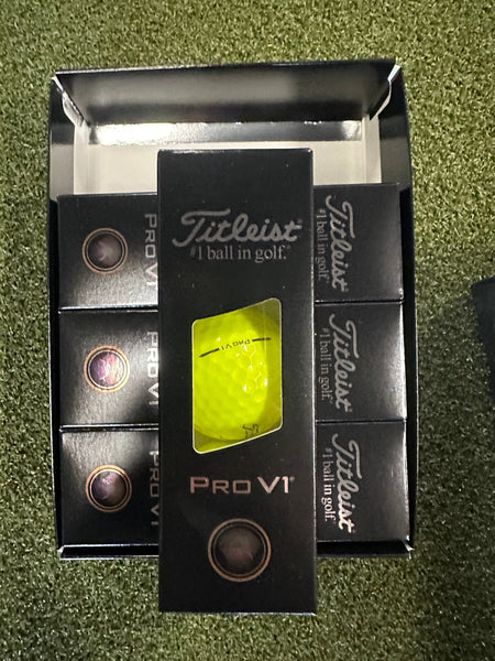 Titleist Golf Ball 2025 Titleist Pro V1X Yellow Golf Balls