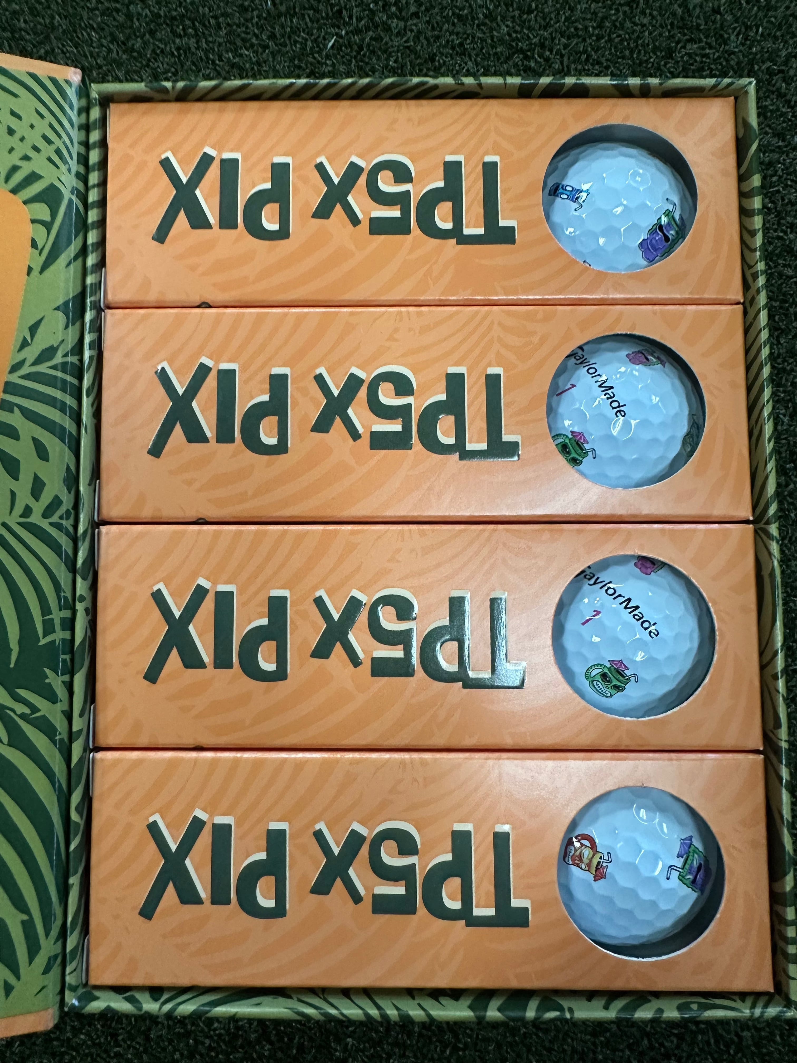 TaylorMade Golf Ball TaylorMade TP5X Tiki Pix Golf Balls