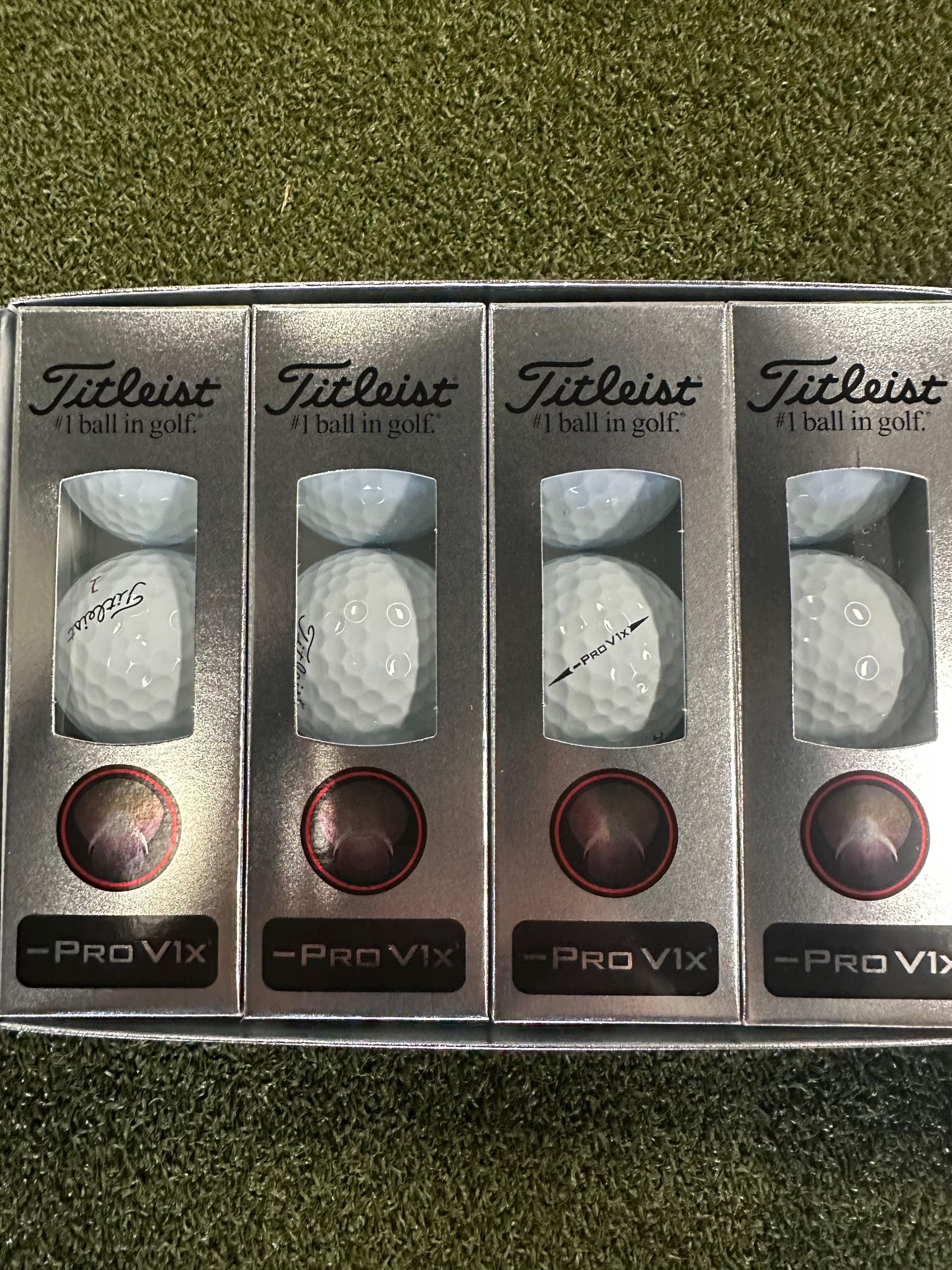 Titleist Golf Ball TITLEIST PRO V1x LEFT DASH WHITE GOLF BALLS
