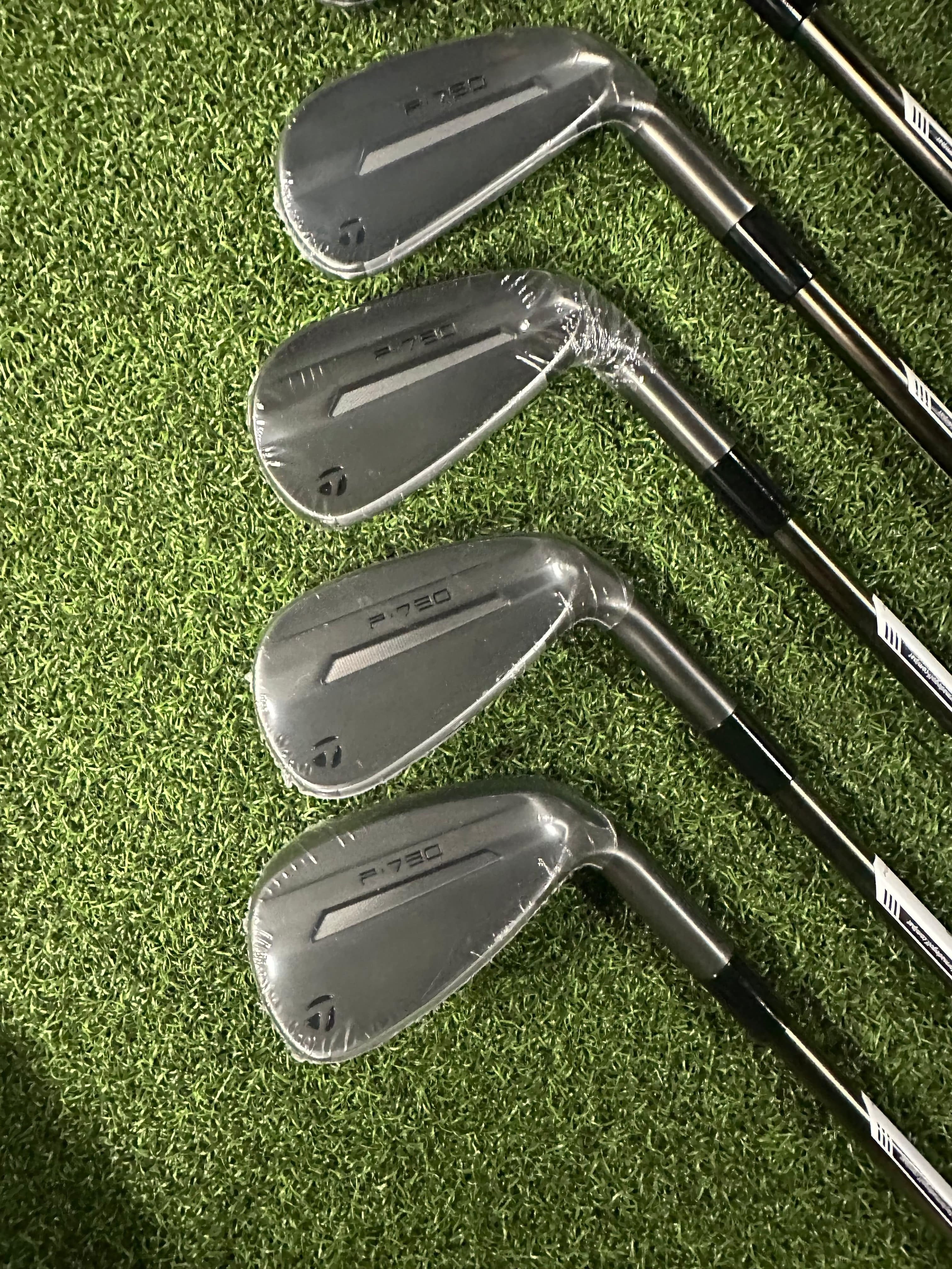 TaylorMade Iron Set New TaylorMade P790 Battle Worn 4/PW
