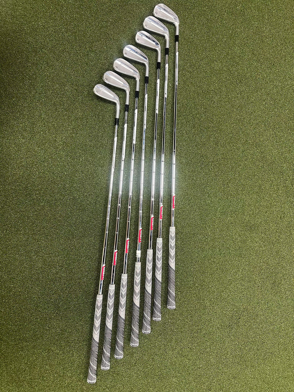 TaylorMade Iron Set TaylorMade p790 4-pw iron set