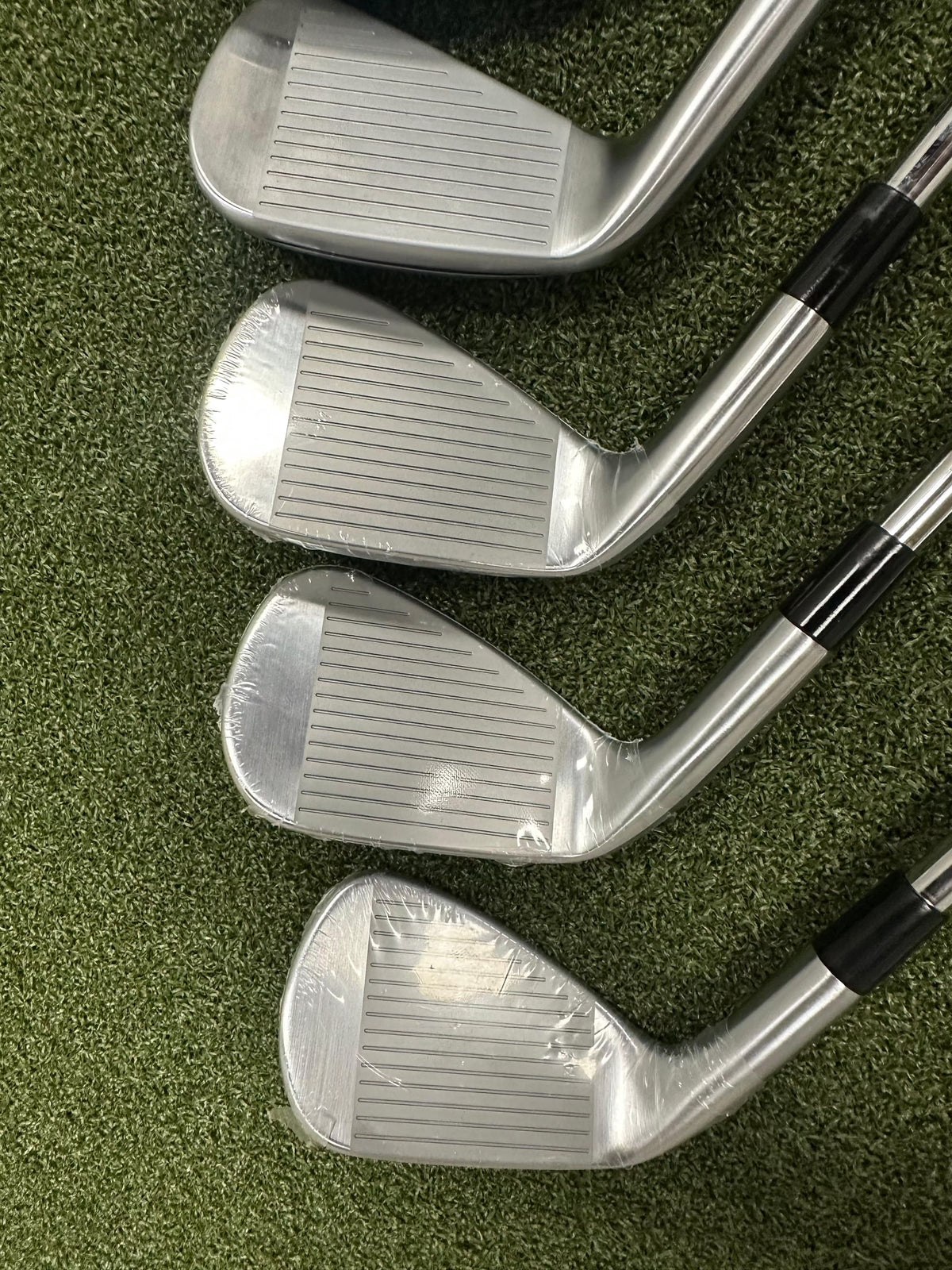 TaylorMade Iron Set TaylorMade p790 4-pw iron set