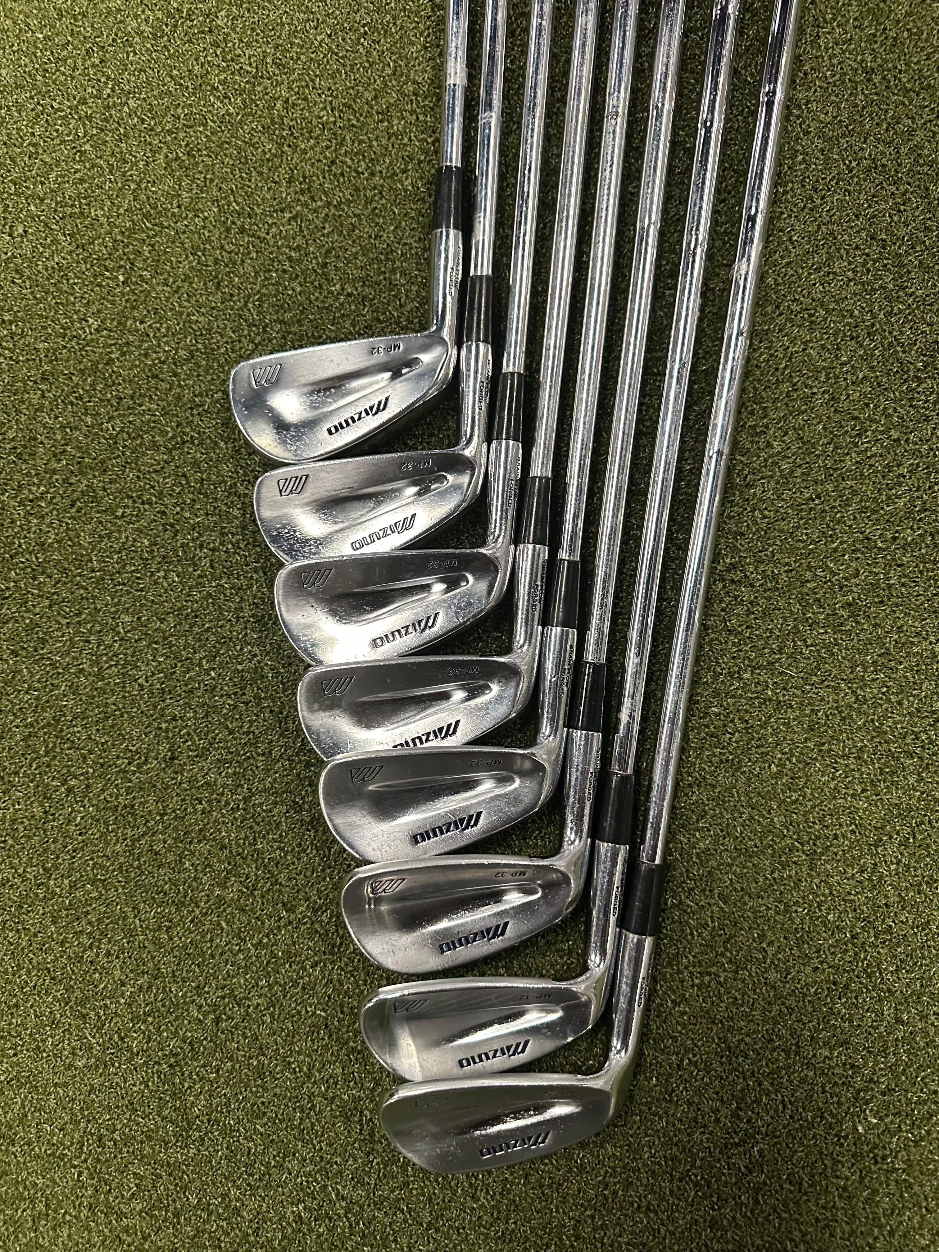 Mizuno Iron Set Used LEFTY Mizuno MP-32 Grain Flow Forged Iron Set, 3-PW