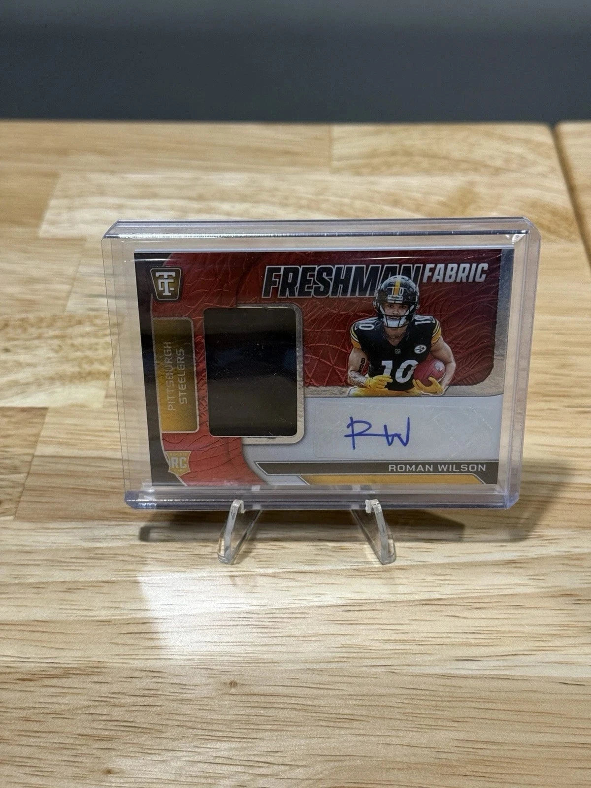 Tour Quality Golf's Shop Panini Roman Wilson 2024 Totally Certified Freshman Fabric RPA Red Mirror /100