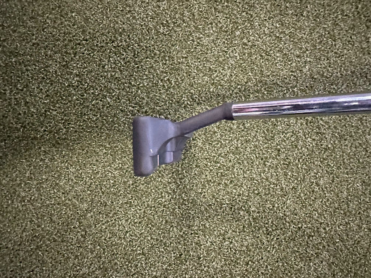 Scotty Cameron Putter Custom 34" Black, Orange & Blue Scotty Cameron Special Select Newport 2.5