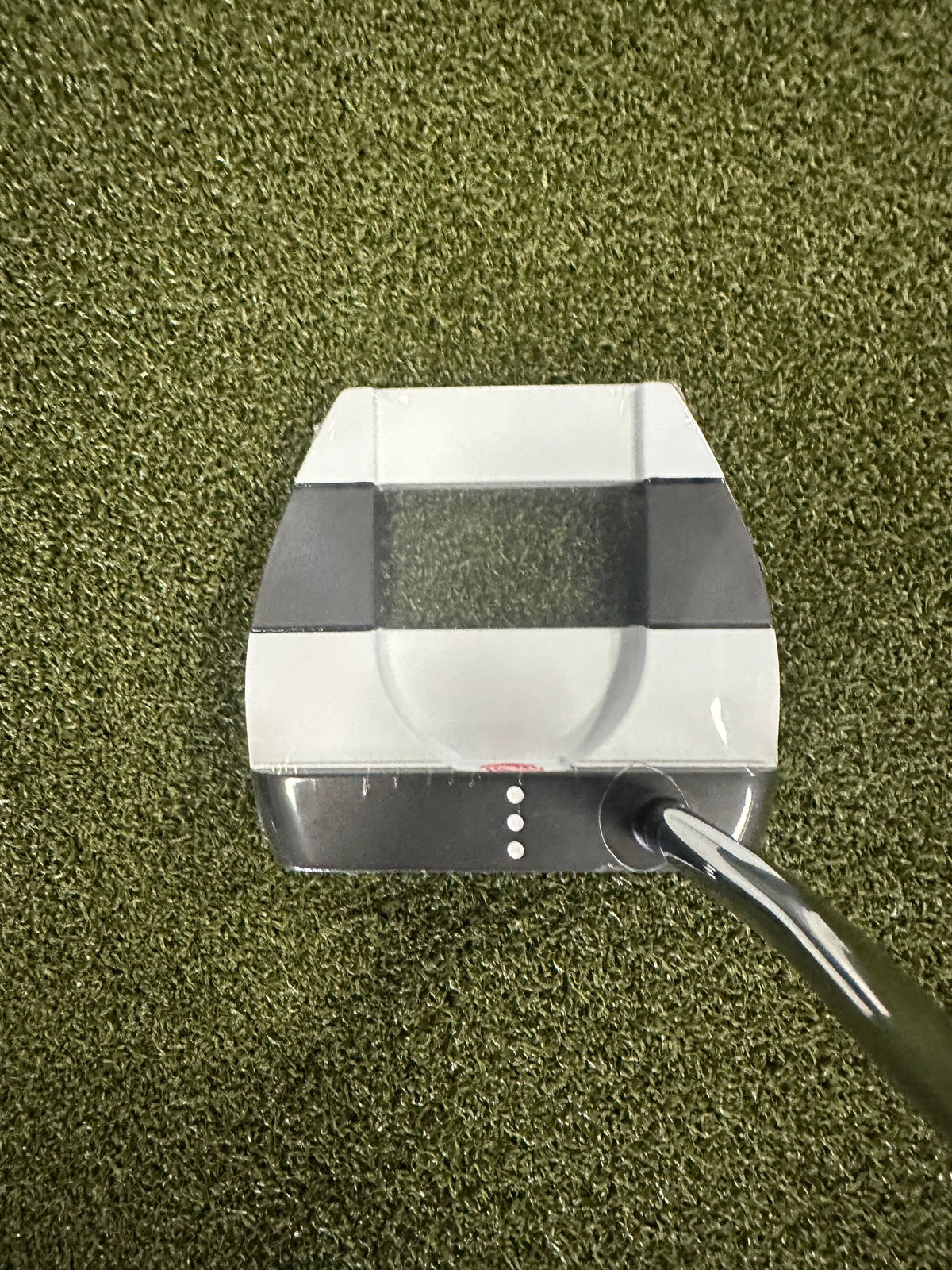 Odyssey Golf Microhinge Mallet Putter Head Cover Odyssey Golf Microhinge Mallet Putter Head Cover